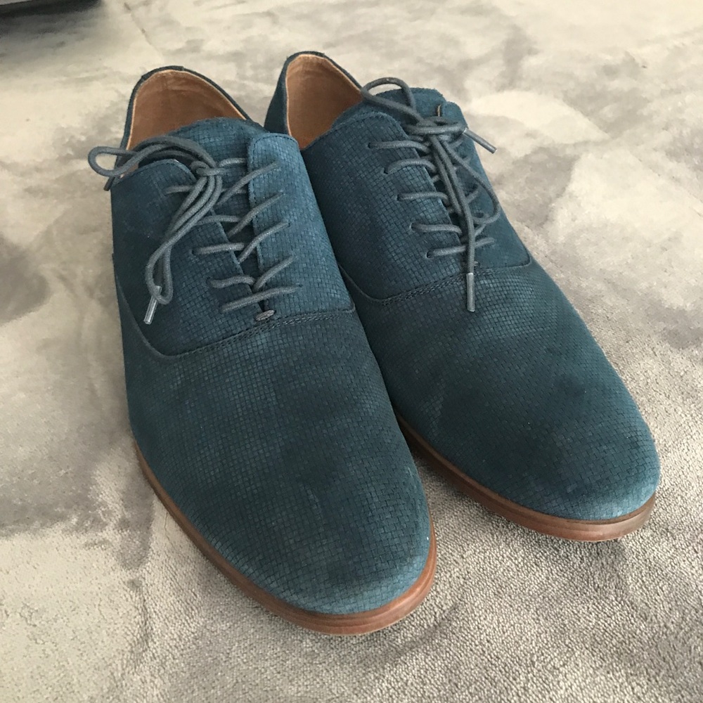 Blue suede Aldo dress shoes